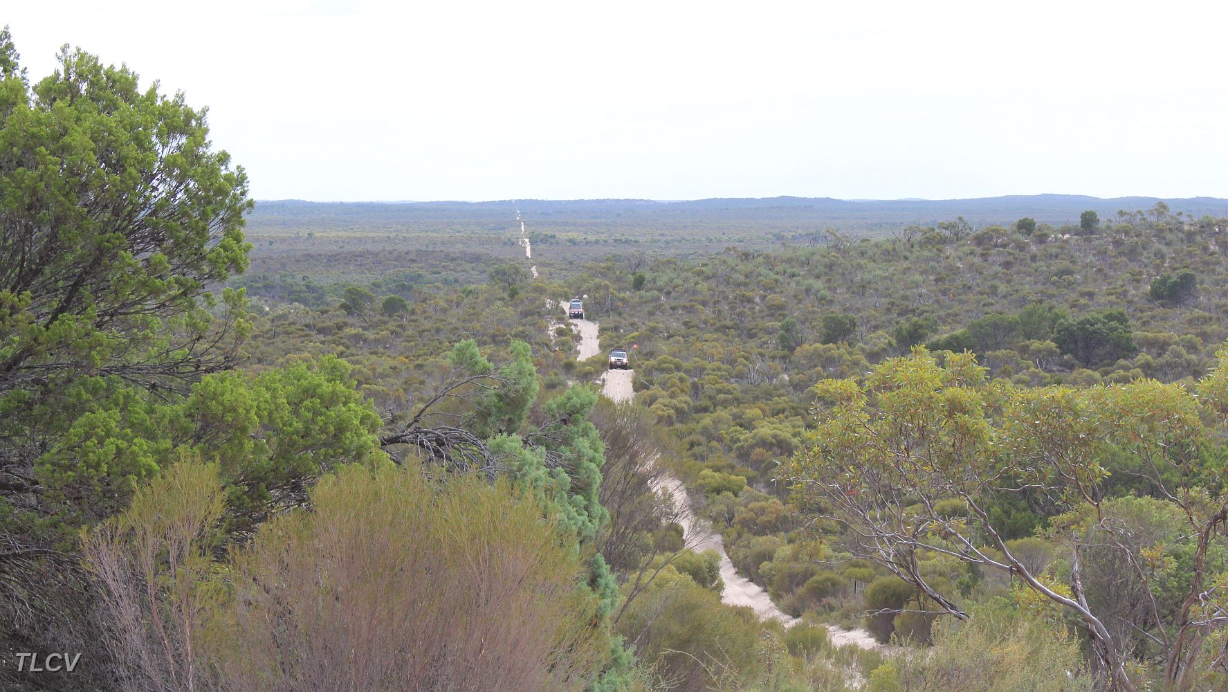 25-Heading down the Border Track.JPG